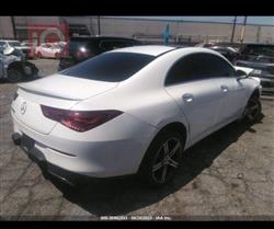 مێرسێدس بێنز CLA